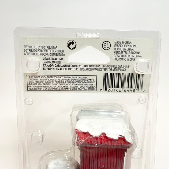 Lemax Christmas Outhouse with Raccoon Figure Village Accessory #64481 2006 - Picture 4 of 6